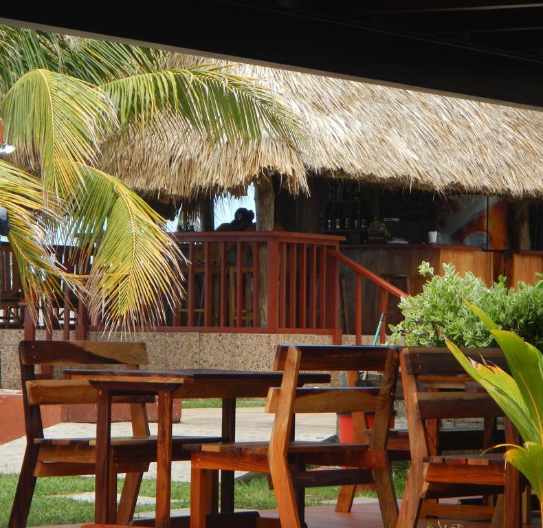 לה ליברטאד Punta Roca Surf Resort מראה חיצוני תמונה